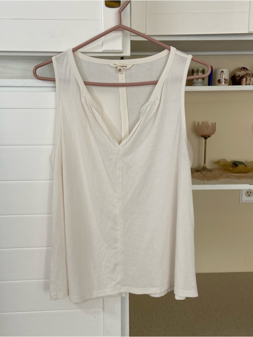 Creamy White Sleeveless V-Neck Tank Top